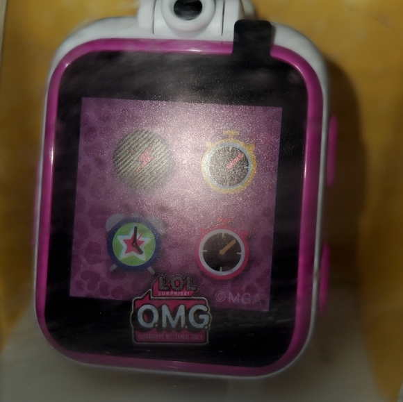 Itouch Playzoom LOL OMG Multicolor Smart Watch - Picture 9 of 9